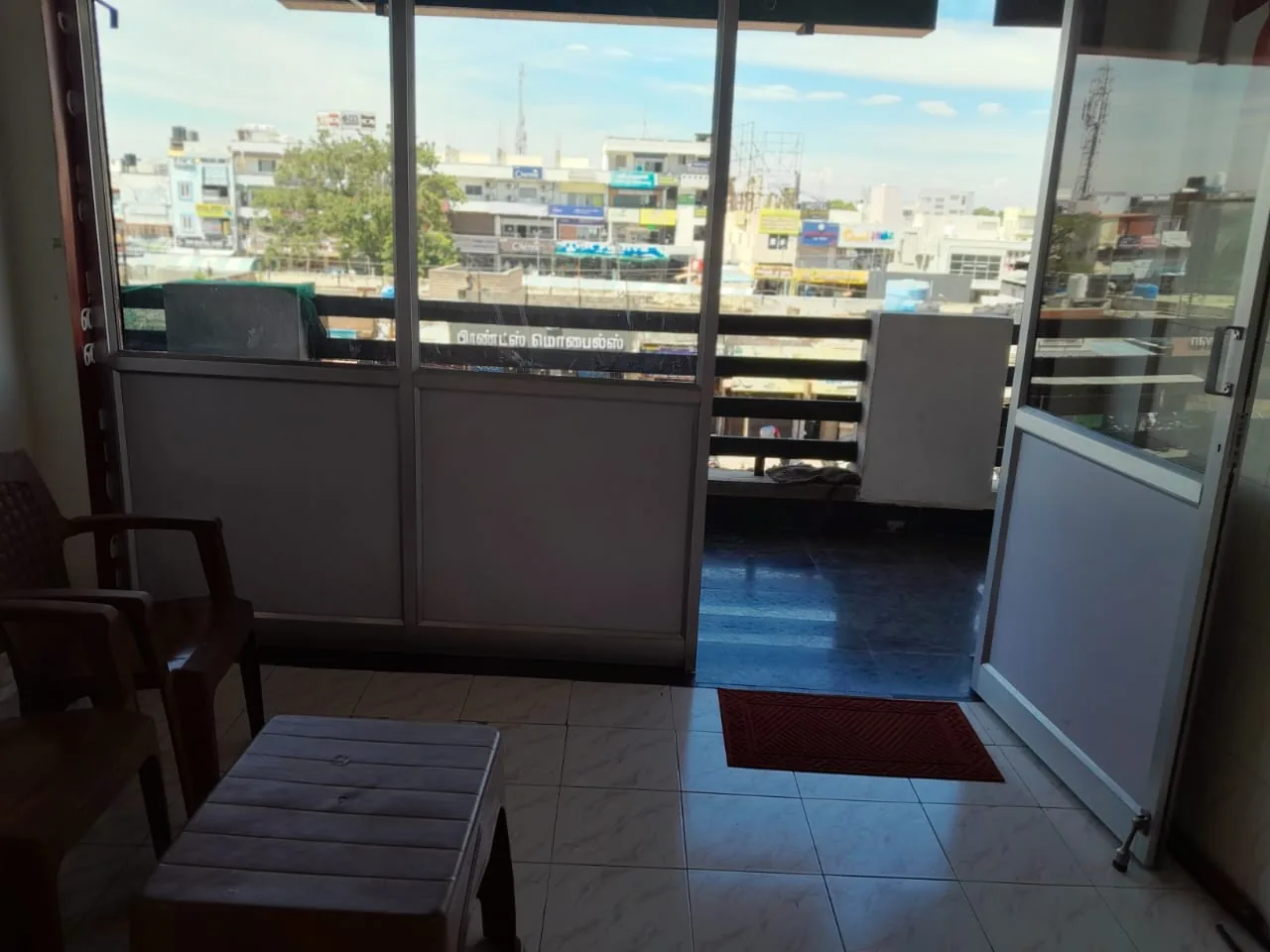 Akarshana Gold Company Udumalpet branch balcony view